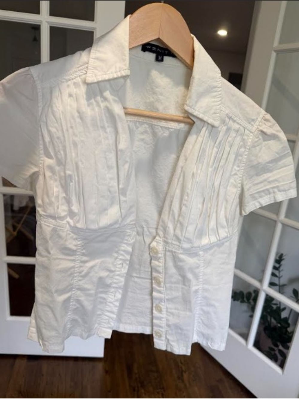 Fenity White Short-Sleeve Button Front Blouse